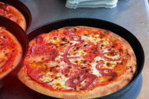 Pizza Draghi, Pizza, Sparkasse, Unsinniger Donnerstag, Vorstandsvorsitzender, Presse, Medien, Straubing, Blog, Niederbayern