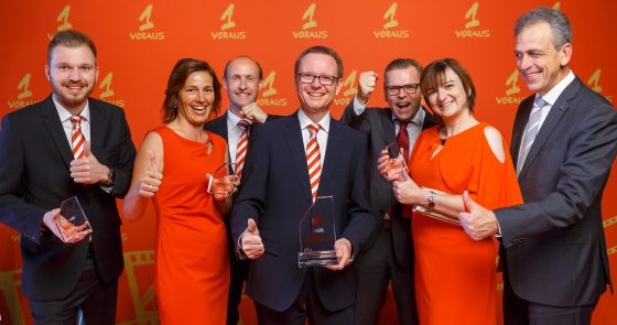 1-Voraus-Award-Auszeichnung-Sparkasse-Deutschland-Niederbayern-Sparkasseblog-Blog-Sparkasse-Kreuzer-Netzer.jpg