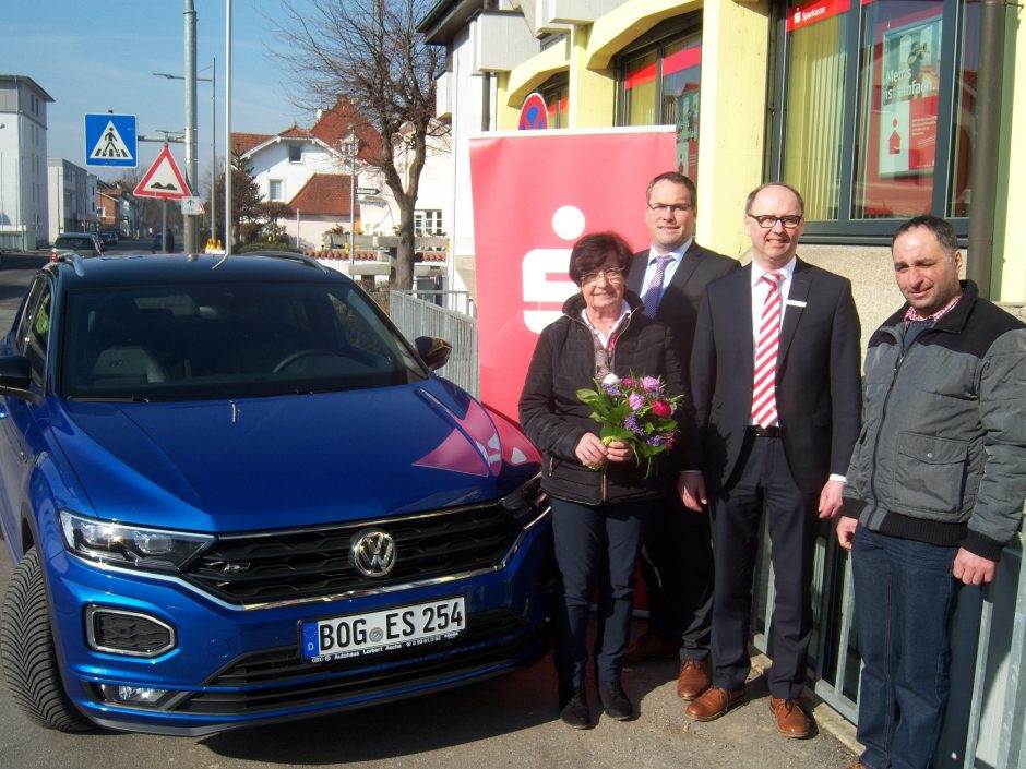 Mit PS-Sparen gewinnen!