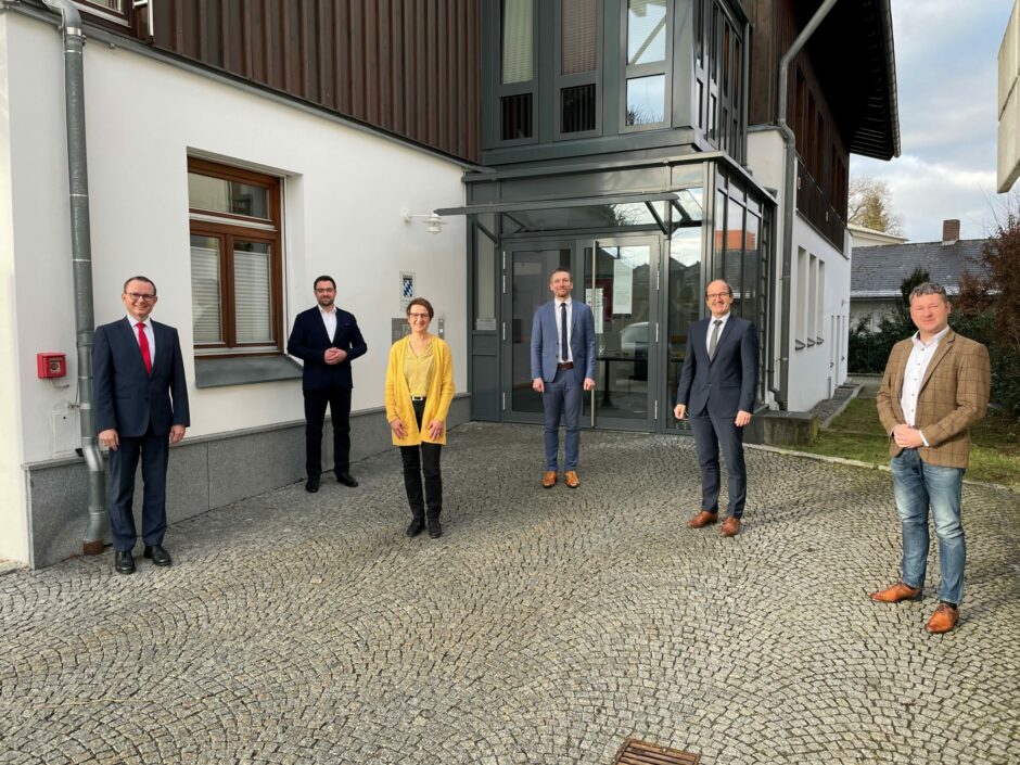 Sparkassen-Geschäftsstelle Hunderdorf unter neuer Leitung