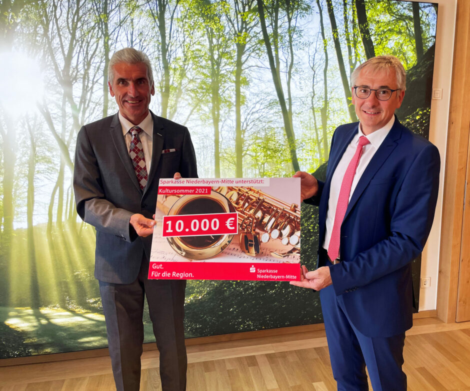 10.000 Euro für das kulturelle Leben im Landkreis
